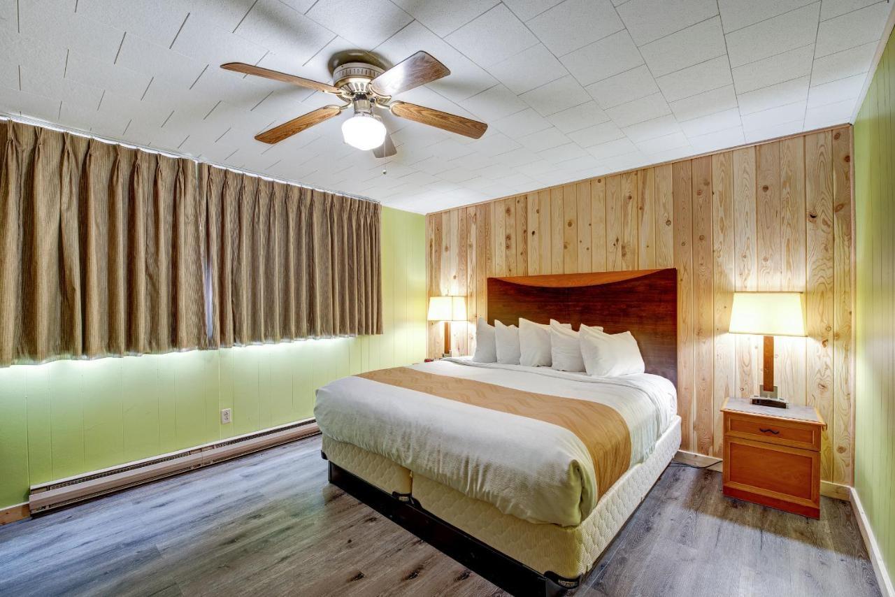 Four Seasons Lodge 南福克 客房 照片